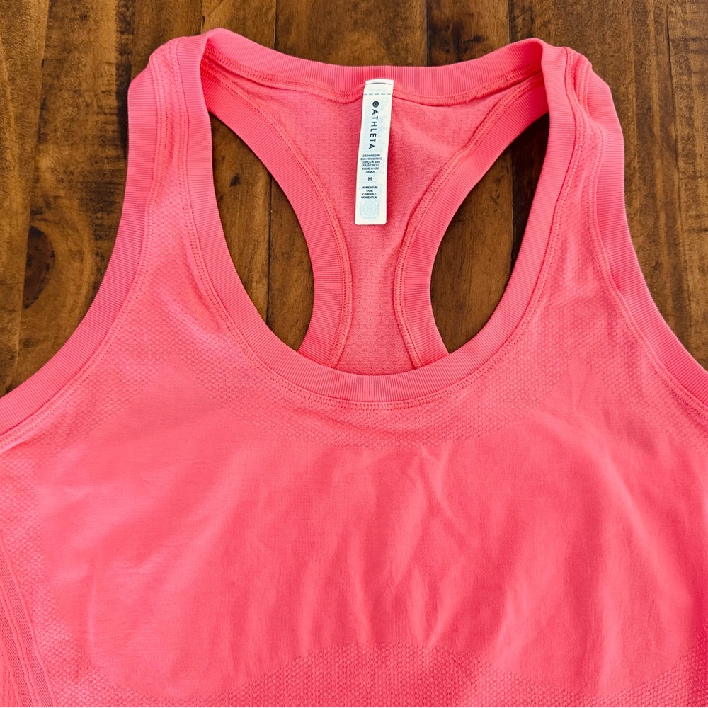 Athleta Momentum Tank - Picture 2 of 8